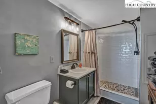 303 Sugar Top Dr, Sugar Mountain, NC 28604 - Photo 10