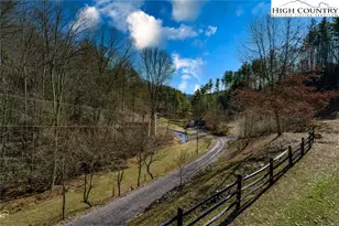 283 Deer Ridge Rd, Crumpler, NC 28617 - Photo 12