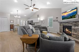 196 Miller Meadow Ln, Boone, NC 28607 - Photo 4