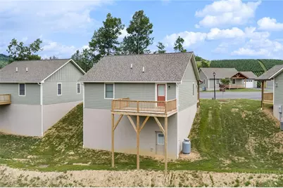 233 Ava Way #109, Boone, NC 28607 - Photo 8