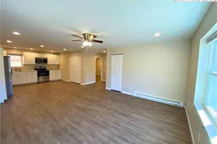 237 Majestic Vine Ln, Warrensville, NC 28693 - Photo 2