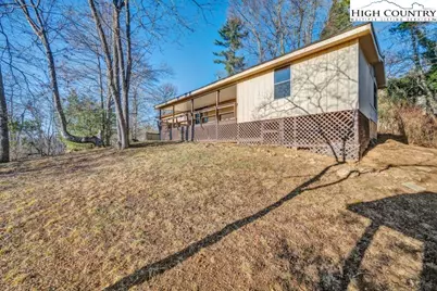 425 Jefferson Drive, West Jefferson, NC 28694 - Photo 36