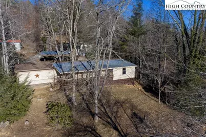 425 Jefferson Drive, West Jefferson, NC 28694 - Photo 4