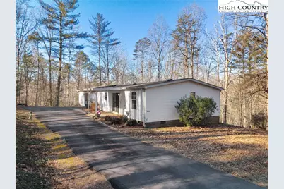 3435 Nelson Lane, Morganton, NC 28655 - Photo 4