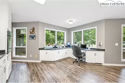 931,935 Don Bare Road, Jefferson, NC 28640 - Photo 8