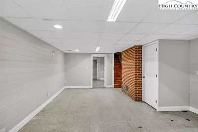 316 W Main Street, Jefferson, NC 28640 - Photo 38