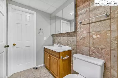 316 W Main Street, Jefferson, NC 28640 - Photo 30