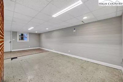 316 W Main Street, Jefferson, NC 28640 - Photo 32