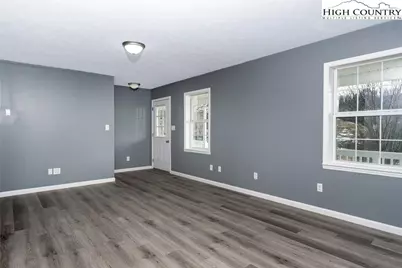 7215 Hwy 421 N, Vilas, NC 28692 - Photo 18