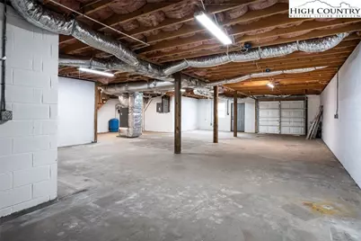 7215 Hwy 421 N, Vilas, NC 28692 - Photo 38