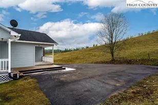 7215 Hwy 421 N, Vilas, NC 28692 - Photo 8