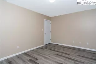 7215 Hwy 421 N, Vilas, NC 28692 - Photo 32