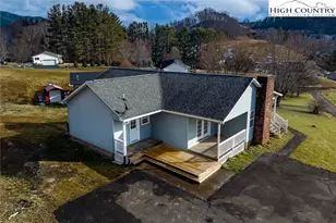 7215 Hwy 421 N, Vilas, NC 28692 - Photo 6