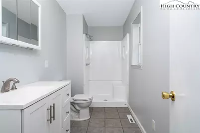 7215 Hwy 421 N, Vilas, NC 28692 - Photo 28