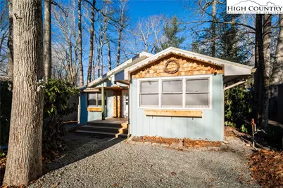 421 Windridge Road, Newland, NC 28657 - Photo 2