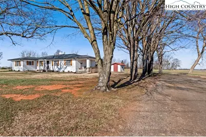 2432 Holcomb Road, Yadkinville, NC 27055 - Photo 4