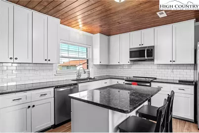 2432 Holcomb Road, Yadkinville, NC 27055 - Photo 14