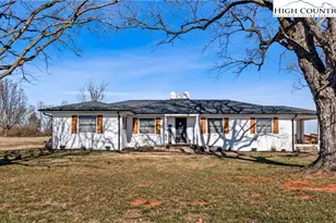 2432 Holcomb Rd, Yadkinville, NC 27055 - Photo 1