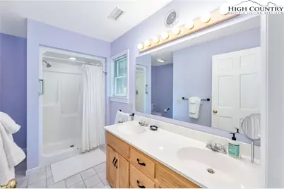 12443 Old Hwy 16, Grassy Creek, NC 28631 - Photo 26