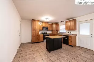 620 Diamondhead Dr, Lenoir, NC 28645 - Photo 14