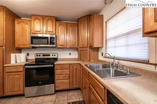 620 Diamondhead Dr, Lenoir, NC 28645 - Photo 24