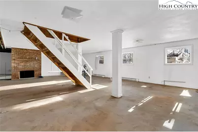 315 E Ridge, Boone, NC 28607 - Photo 28