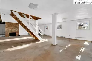 315 E Ridge, Boone, NC 28607 - Photo 28