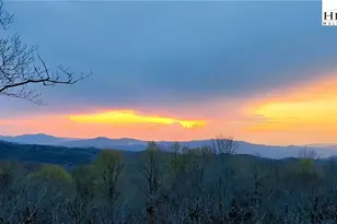 112 N Pinnacle Ridge Rd, Beech Mountain, NC 28604 - Photo 2