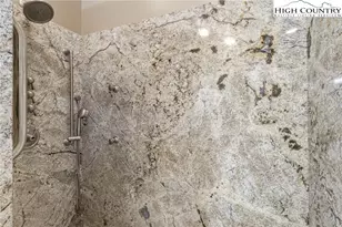 112 N Pinnacle Ridge Rd, Beech Mountain, NC 28604 - Photo 16