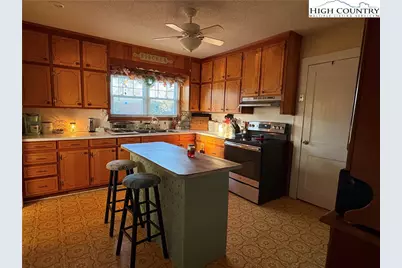 4811 Nc Highway 87 Highway, Reidsville, NC 27302 - Photo 12