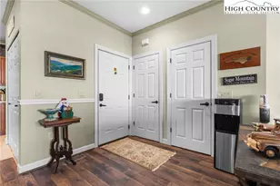 575 Craggy Pointe, Sugar Mountain, NC 28604 - Photo 26