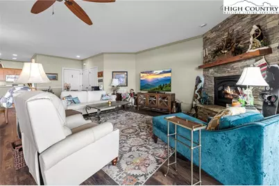 575 Craggy Pointe #13D, Sugar Mountain, NC 28604 - Photo 8