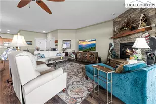 575 Craggy Pointe, Sugar Mountain, NC 28604 - Photo 8