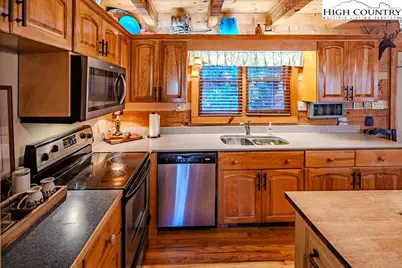 182 Streamside Lane, Seven Devils, NC 28604 - Photo 22