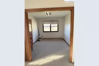 2752 Broadstone Road, Banner Elk, NC 28604 - Photo 22