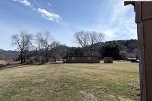 2752 Broadstone Rd, Banner Elk, NC 28604 - Photo 8