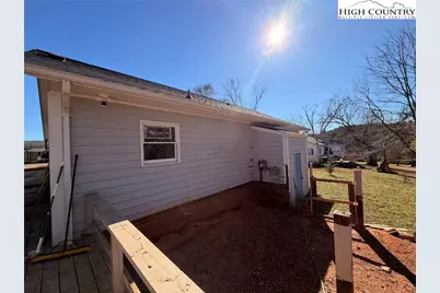 284 Jennings Road, North Wilkesboro, NC 28659 - Photo 12
