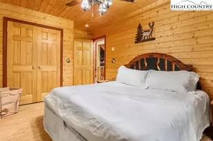 4271 Old Field Creek Rd, Grassy Creek, NC 28631 - Photo 18