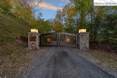 1600 Atria Lane, Newland, NC 28657 - Photo 50