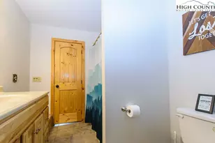 994 E Laurel Circle, Deep Gap, NC 28618 - Photo 36