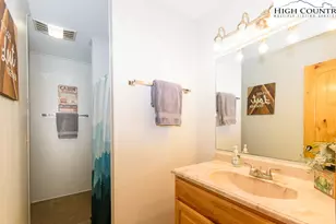 994 E Laurel Circle, Deep Gap, NC 28618 - Photo 34