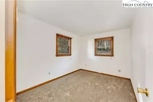 1324 Ripshin Rd, Troutdale, VA 24378 - Photo 22