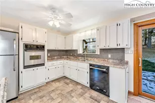 1324 Ripshin Rd, Troutdale, VA 24378 - Photo 14