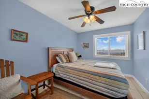 301 Pinnacle Inn Rd, Beech Mountain, NC 28604 - Photo 12