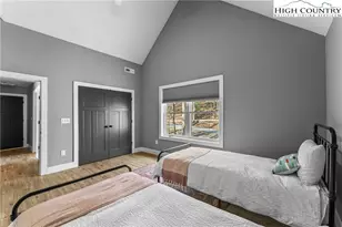 43 Clinchfield Gap Rd, Marion, NC 28752 - Photo 32