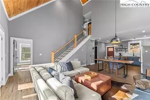 43 Clinchfield Gap Rd, Marion, NC 28752 - Photo 20