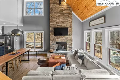 43 Clinchfield Gap Road, Marion, NC 28752 - Photo 18