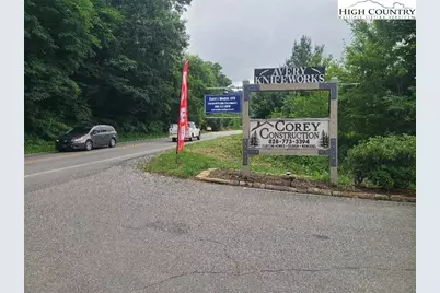 2780 Tynecastle Highway, Banner Elk, NC 28604 - Photo 10