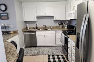 303 Sugar Top Dr, Sugar Mountain, NC 28604 - Photo 16