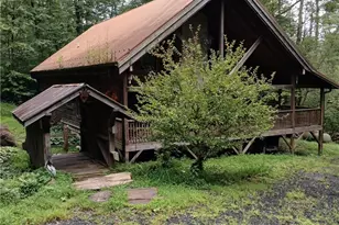 1694 Humpback Mountain Rd, Spruce Pine, NC 28777 - Photo 2